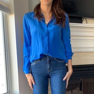 DVF 100% silk Blouse sz 4